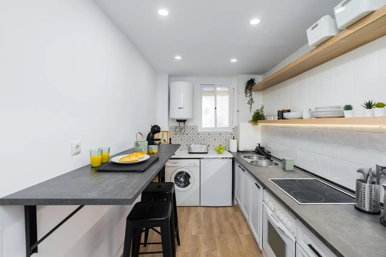 מאלגה Nordik Rooms Urban - Urena 